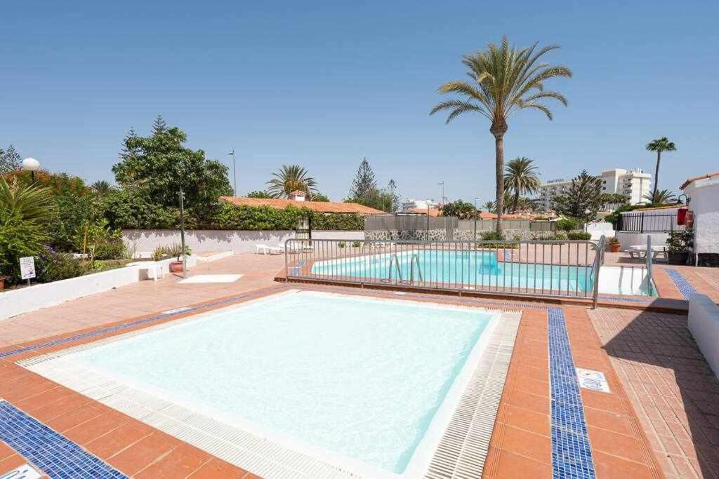 Bungalow Playa Del Ingles San Bartolome de Tirajana  Exterior photo